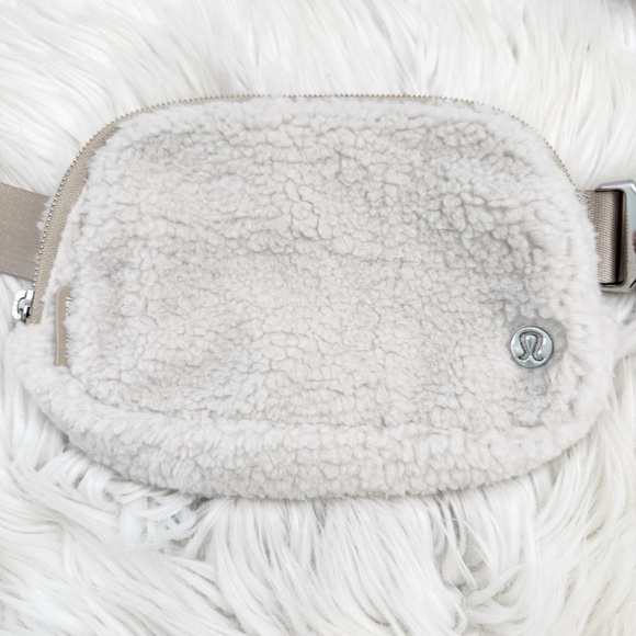 Lululemon Fleece Everywhere Belt Bag Ivory Silver Hardware - Picture 6 of 12